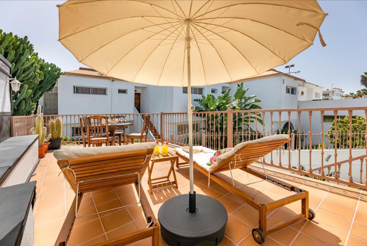 Villa Corralejo Bay Beachfront Corralejo By Holidays Home Экстерьер фото