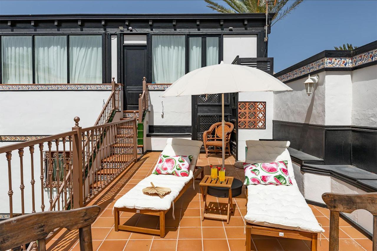 Villa Corralejo Bay Beachfront Corralejo By Holidays Home Экстерьер фото