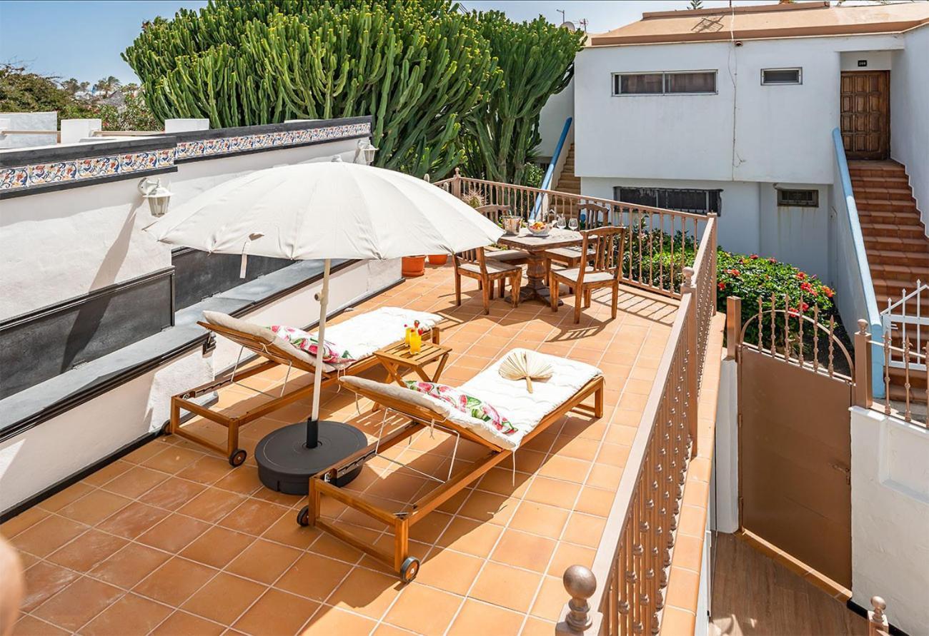 Villa Corralejo Bay Beachfront Corralejo By Holidays Home Экстерьер фото